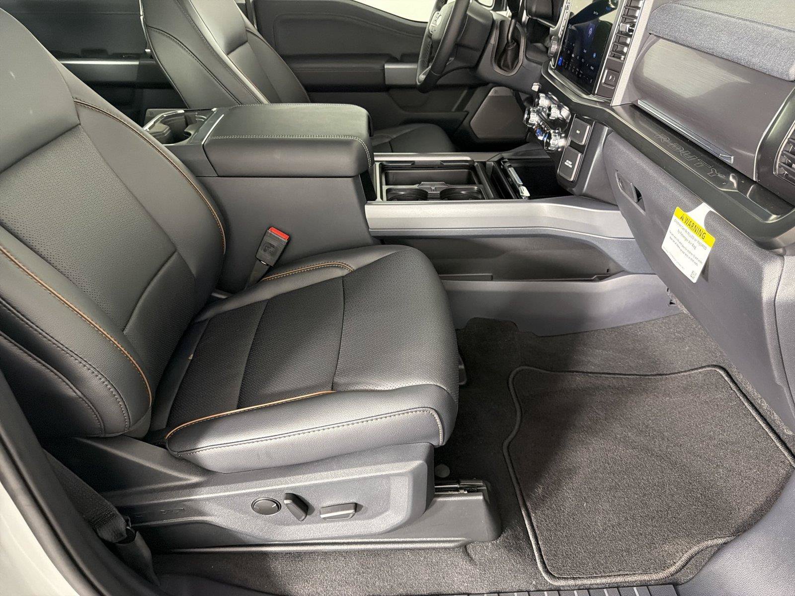New 2026 Ford F250 Lariat w/ Lariat Premium Package AWD/4WD image 13
