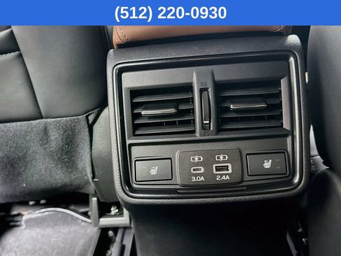 Used 2026 Subaru Forester Touring AWD/4WD image 32