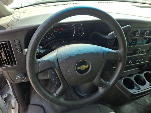Used 2025 Chevrolet Express 2500 w/ Driver Convenience Package RWD image 12