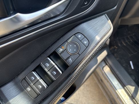 Used 2021 Nissan Rogue Platinum FWD image 15