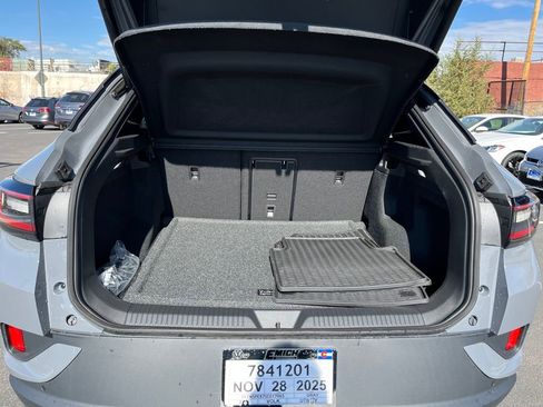 New 2025 Volkswagen ID.4 Pro S image 26