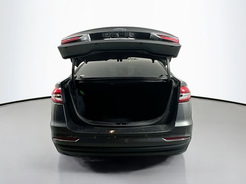 Used 2019 Ford Fusion SE image 24