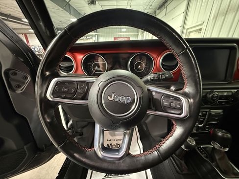 Used 2021 Jeep Wrangler Unlimited Rubicon AWD/4WD image 26