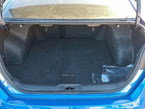 Used 2025 Nissan Altima 2.5 SR image 28