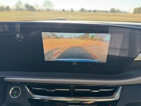 Used 2024 Buick Envista Avenir image 15