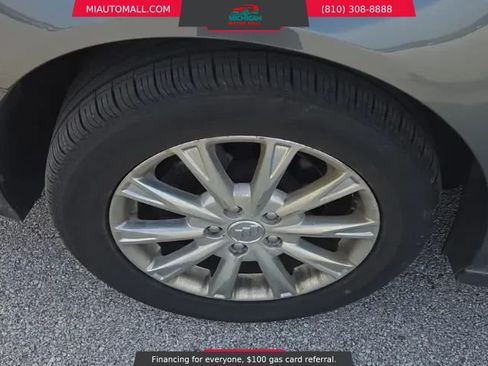 Used 2011 Buick Lucerne CXL FWD image 24