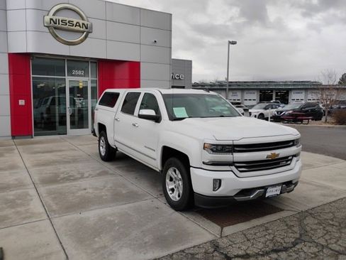 Used 2017 Chevrolet Silverado 1500 LTZ Z71 image 3