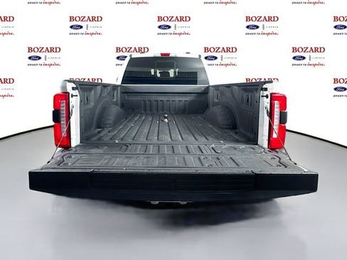 Used 2023 Ford F250 Lariat w/ Chrome Package image 30