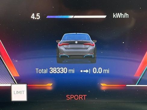Used 2023 BMW i4 eDrive35 RWD image 18