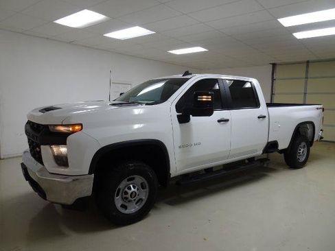 Used 2023 Chevrolet Silverado 2500 W/T w/ WT Convenience Package AWD/4WD image 3