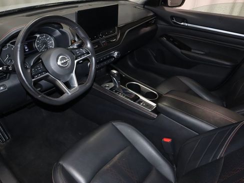 Certified 2023 Nissan Altima 2.5 SR w/ SR Premium Package AWD/4WD image 25