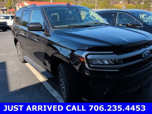 Used 2024 Ford Expedition XLT image 1
