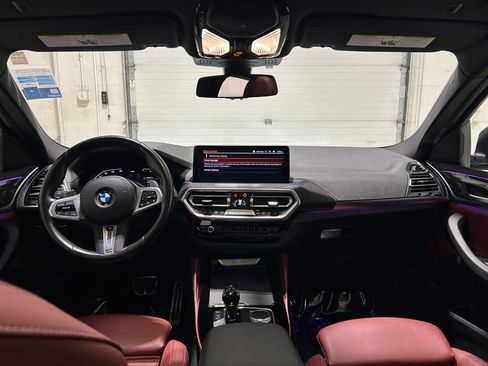 Used 2024 BMW X4 xDrive30i AWD/4WD image 34