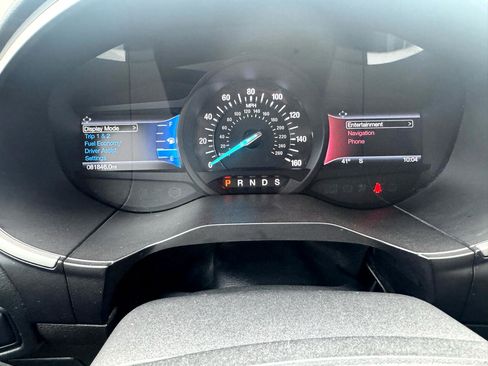 Used 2017 Ford Edge SEL w/ Equipment Group 201A image 21