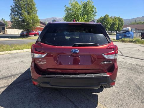 Used 2020 Subaru Forester Limited w/ Popular Package #3 AWD/4WD image 5