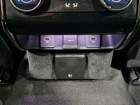 Used 2025 Land Rover Range Rover Sport SV Edition Two image 54