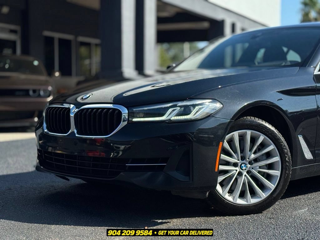 Used 2021 BMW 540i xDrive w/ Premium Package AWD/4WD image 2