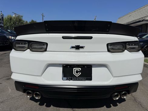 Used 2021 Chevrolet Camaro SS image 6