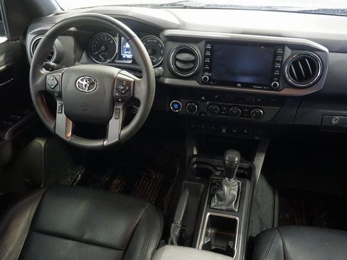 Used 2023 Toyota Tacoma TRD Off-Road image 26