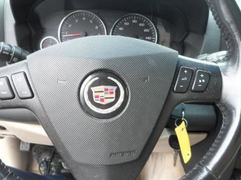 Used 2005 Cadillac SRX w/ Preferred Equipment Group image 22