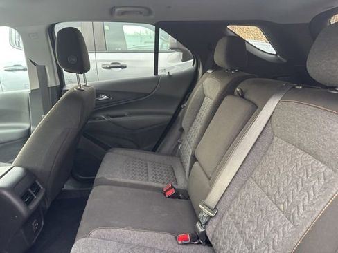 Used 2023 Chevrolet Equinox LT image 19