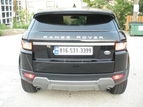 Used 2019 Land Rover Range Rover Evoque image 7