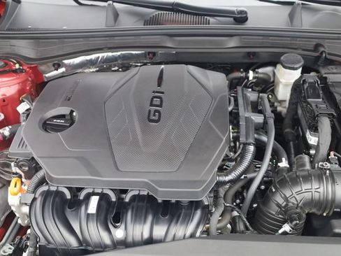 Certified 2025 Hyundai Sonata SE FWD image 8