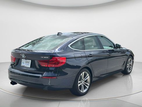 Used 2017 BMW 330i Gran Turismo xDrive AWD/4WD image 5