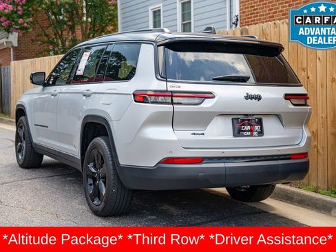 Used 2023 Jeep Grand Cherokee L Laredo AWD/4WD image 9