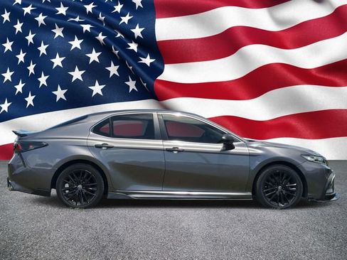 Used 2021 Toyota Camry SE FWD image 10