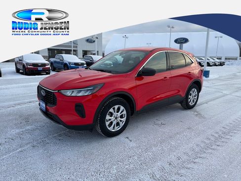 Used 2024 Ford Escape Active w/ Tech Pack #1 AWD/4WD image 1