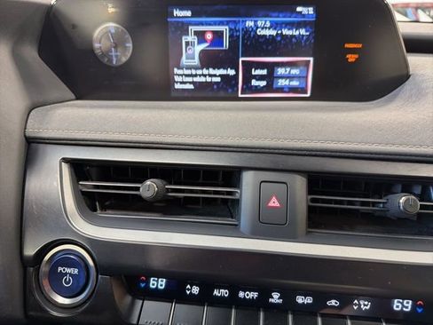 Used 2019 Lexus UX 250h w/ Premium Package AWD/4WD image 15