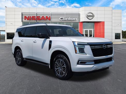New 2026 Nissan Armada SL w/ Captain's Chari Seat Package AWD/4WD image 1