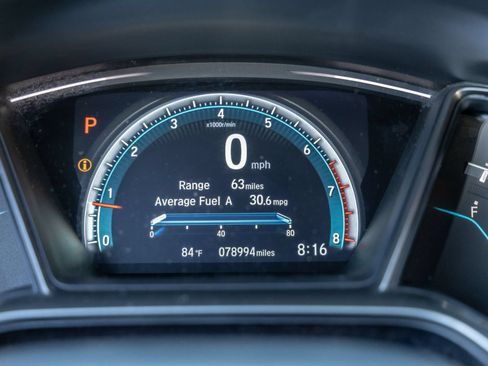 Used 2018 Honda Civic EX image 15