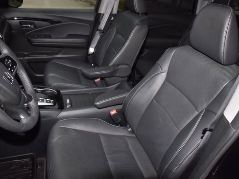 Used 2022 Honda Pilot Elite image 36