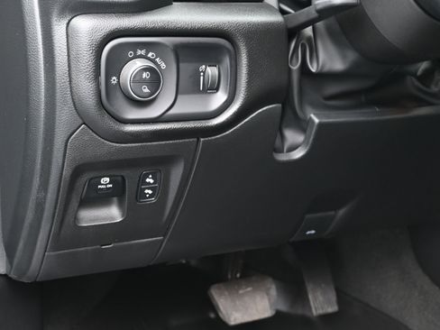 Used 2023 RAM 1500 Big Horn AWD/4WD image 23