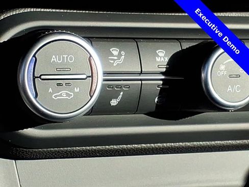 New 2025 Alfa Romeo Stelvio Sprint w/ Veloce Package image 22