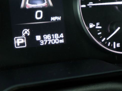 Used 2025 Subaru Outback Premium AWD/4WD image 35