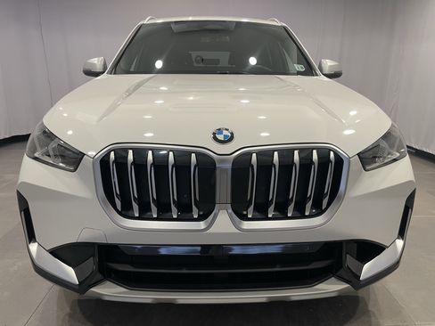 Used 2023 BMW X1 xDrive28i w/ Convenience Package image 2