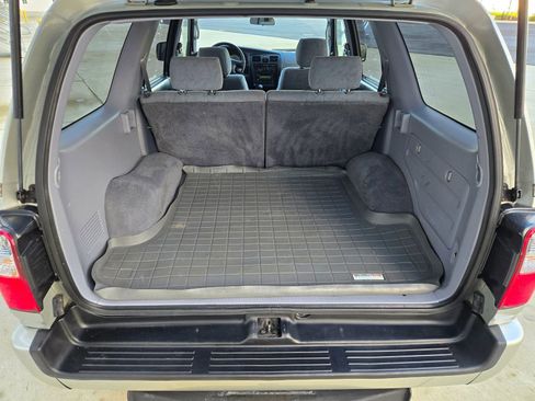 Used 2000 Toyota 4Runner SR5 image 16