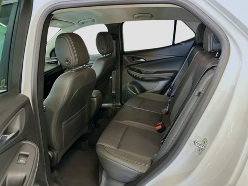 Used 2025 Buick Encore GX Preferred image 28