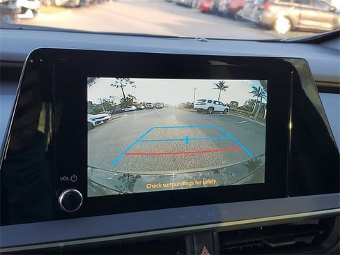 Used 2026 Toyota Prius LE image 23