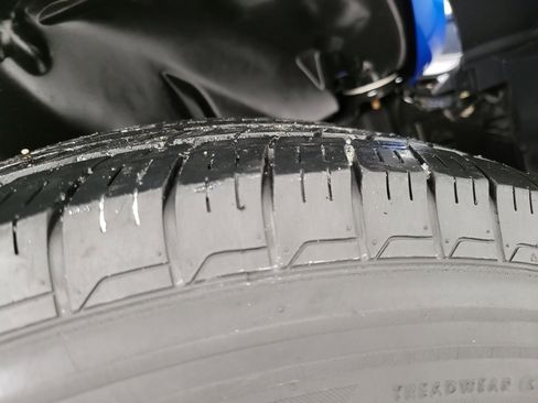 Used 2020 Jeep Gladiator Sport w/ Quick Order Package 24S image 5