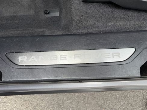 Used 2021 Land Rover Range Rover Velar S AWD/4WD image 13