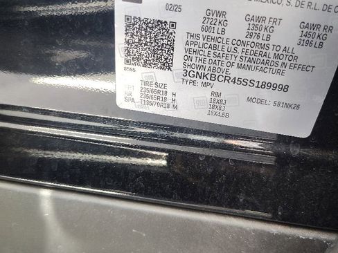 Used 2025 Chevrolet Blazer LT FWD image 4