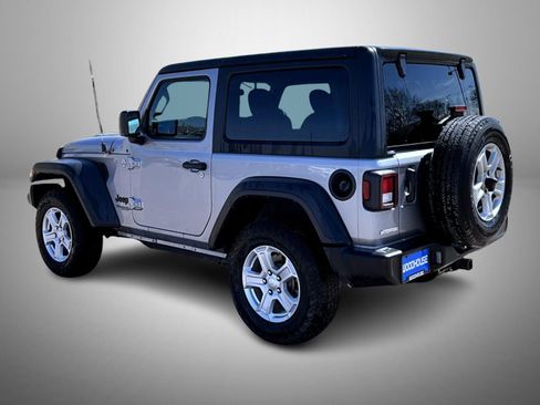 Used 2021 Jeep Wrangler Sport S image 7