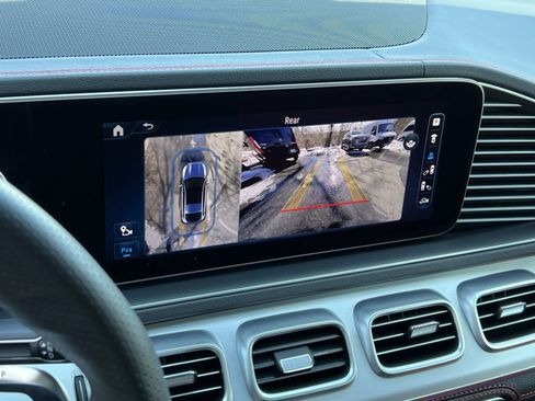 Used 2024 Mercedes-Benz GLE 53 AMG 4MATIC Coupe image 17