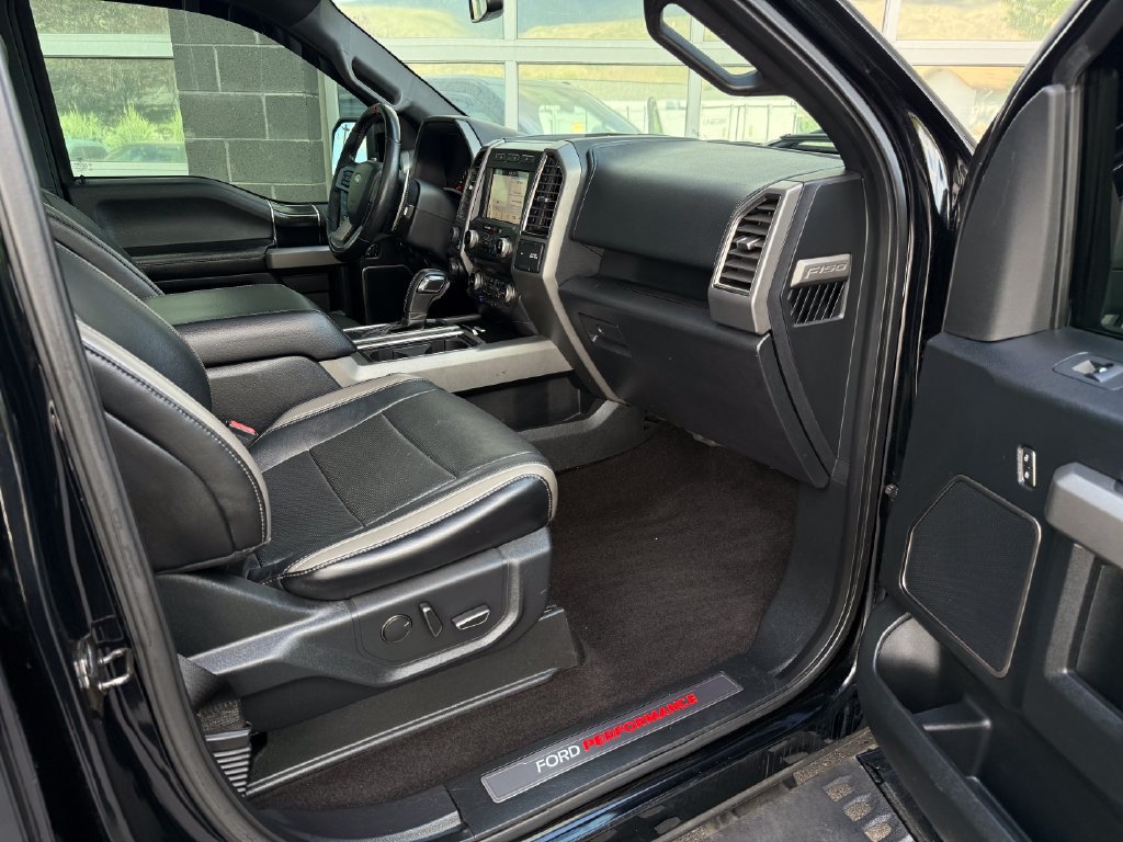 Used 2018 Ford F150 Raptor w/ Equipment Group 802A Luxury AWD/4WD image 47