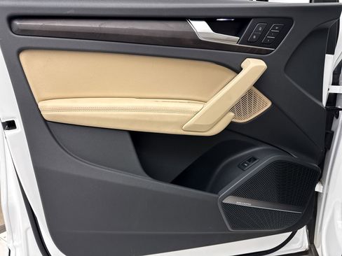 Used 2019 Audi Q5 2.0T Premium Plus w/ Premium Plus Package AWD/4WD image 31