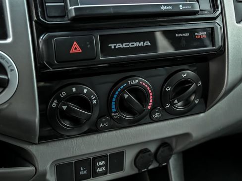 Used 2015 Toyota Tacoma TRD Pro AWD/4WD image 24